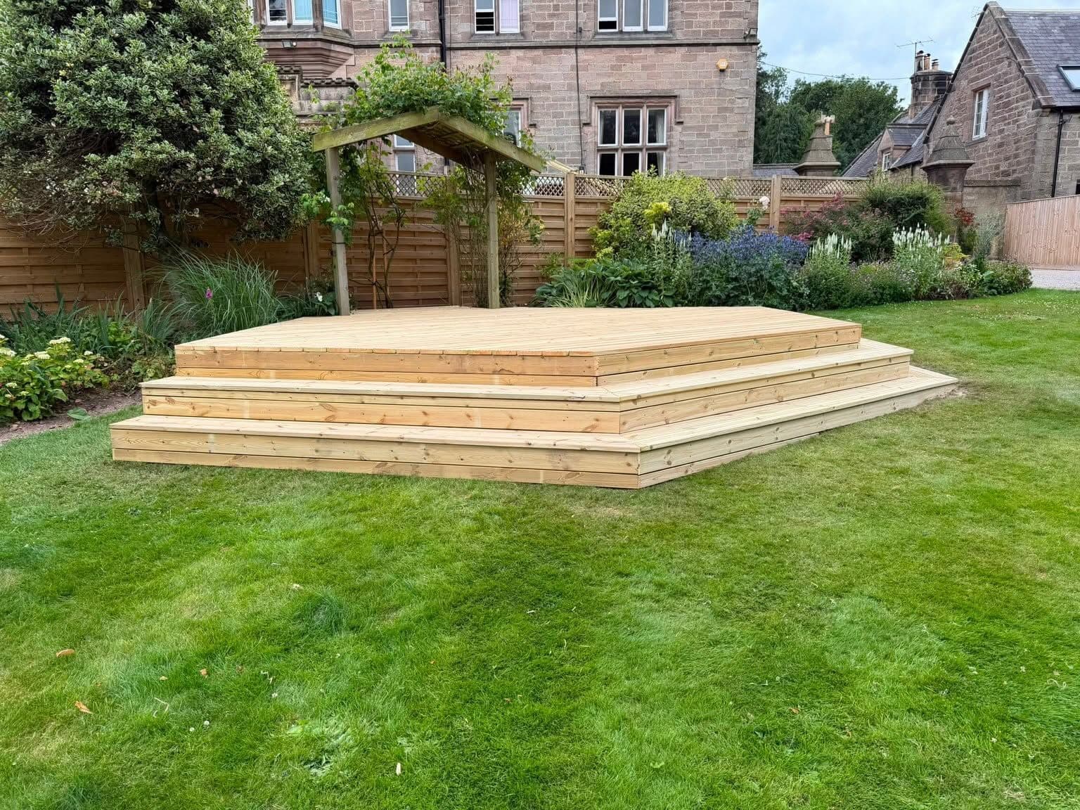 Decking with Wrap-Around Steps — image 2