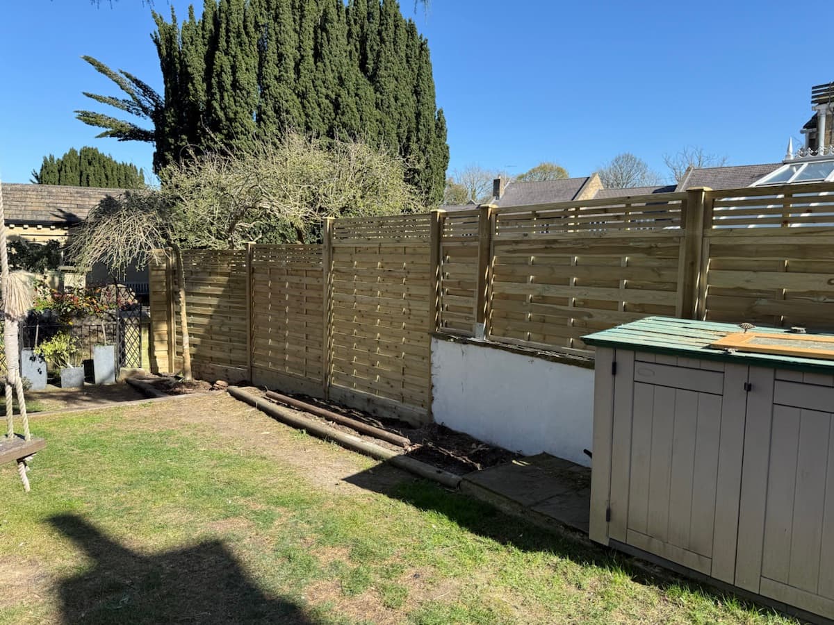 Garden Boundary Fencing — image 3
