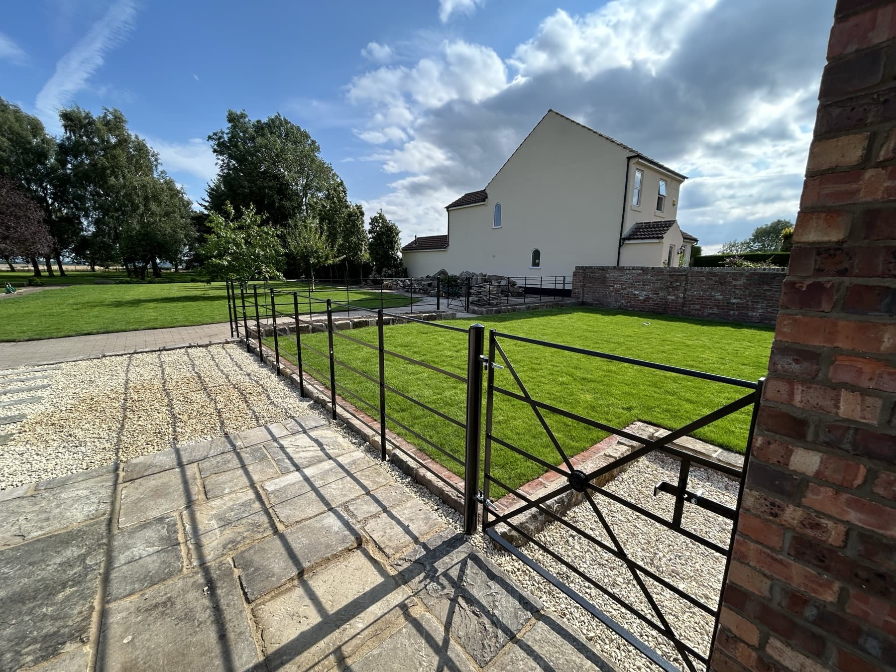 Estate Railings & Gate — image 1