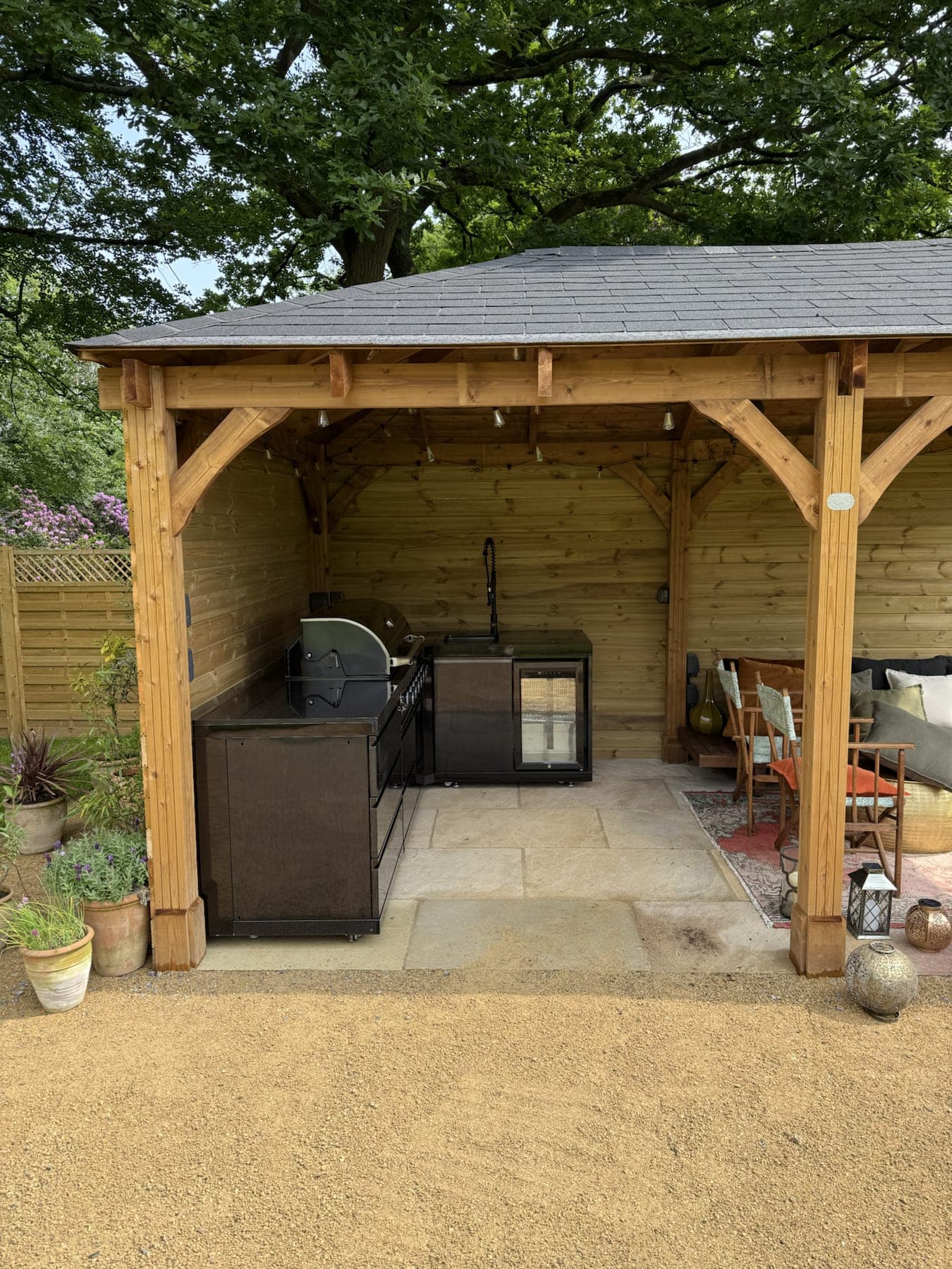 Pergola & Gravel Seating Area — image 7