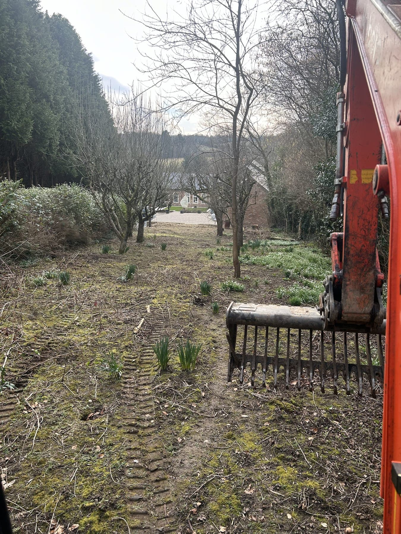 Stone Property Driveway & Fencing — image 10