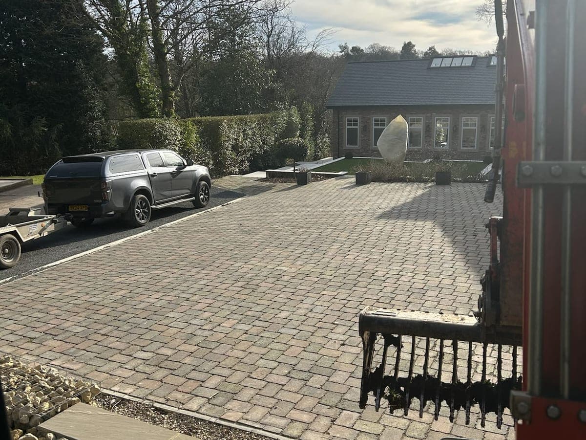 Stone Property Driveway & Fencing