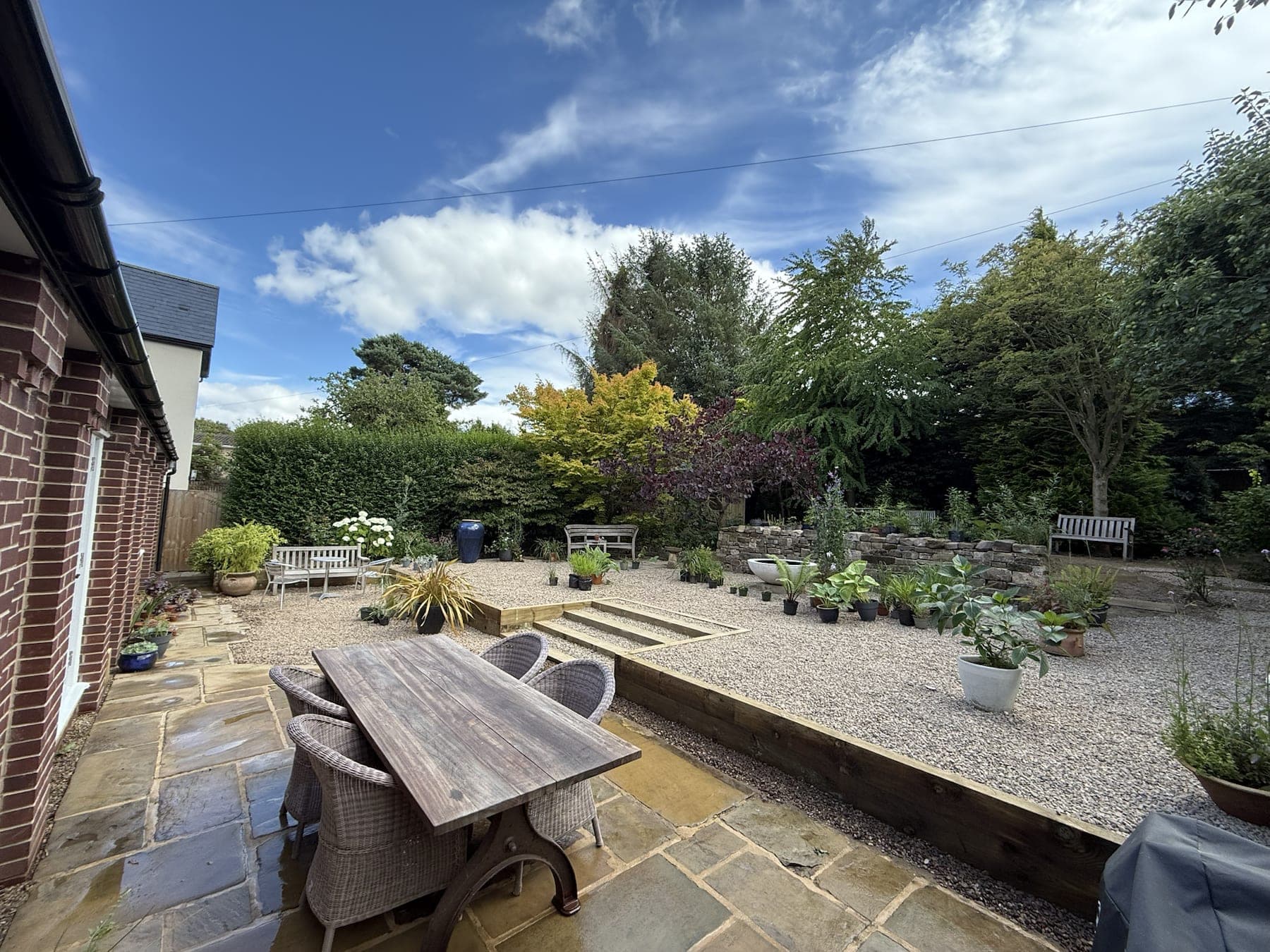 Tiered Gravel Garden & Stone Patio — image 2