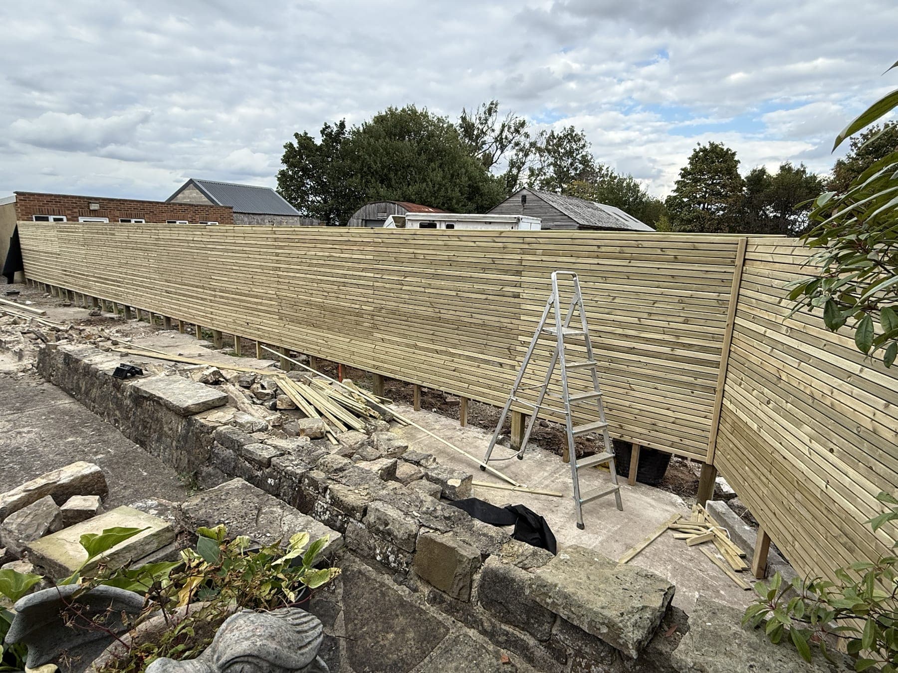 Timber Boundary Fencing & Retaining Wall — image 5