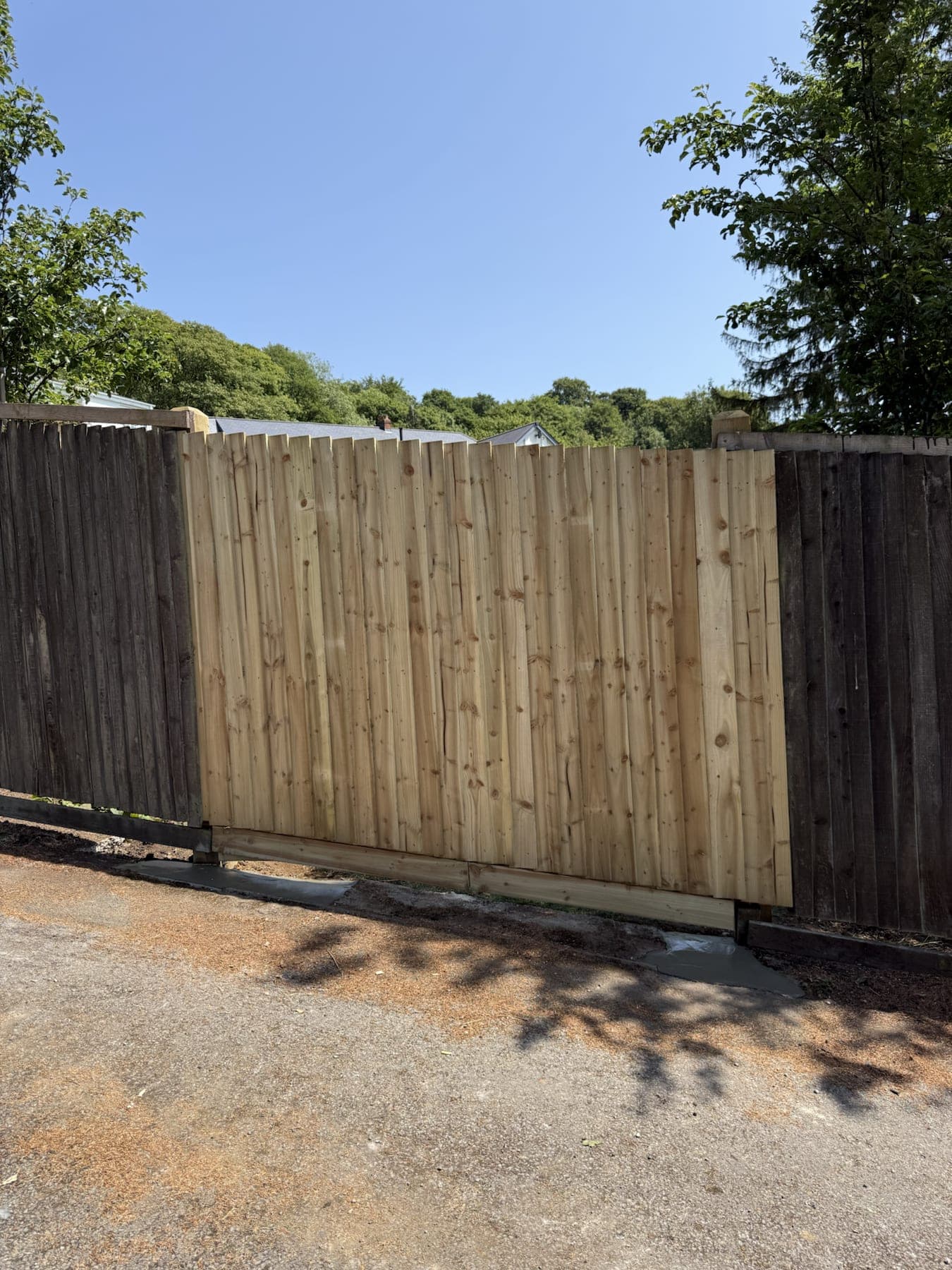 Timber Boundary Fencing — image 2