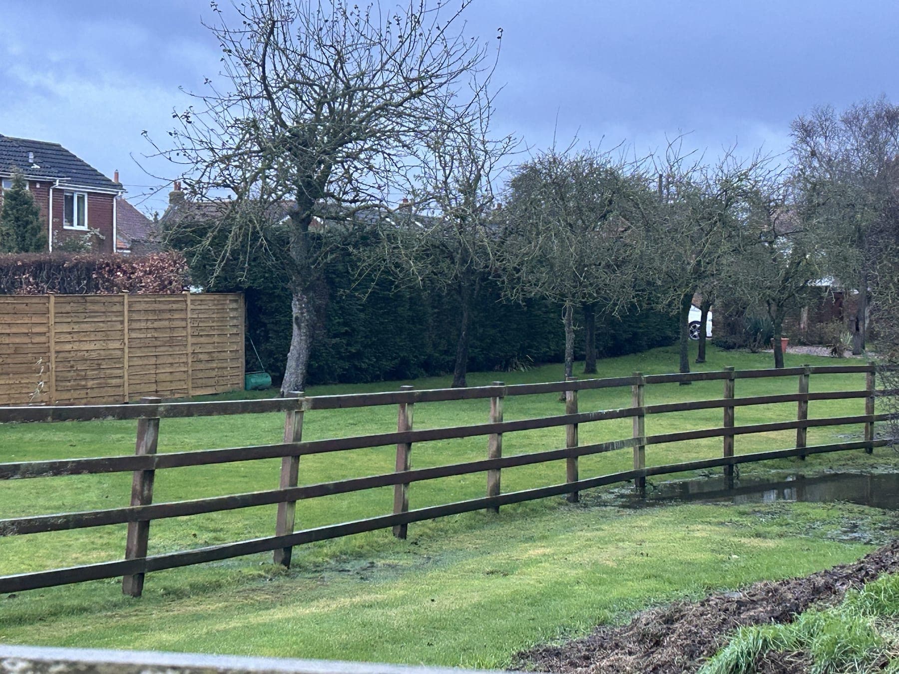 Timber Gates & Boundary Fencing — image 6