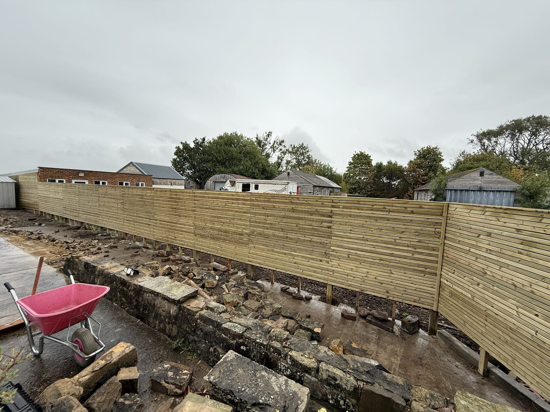 Timber Gates & Boundary Fencing — image 4