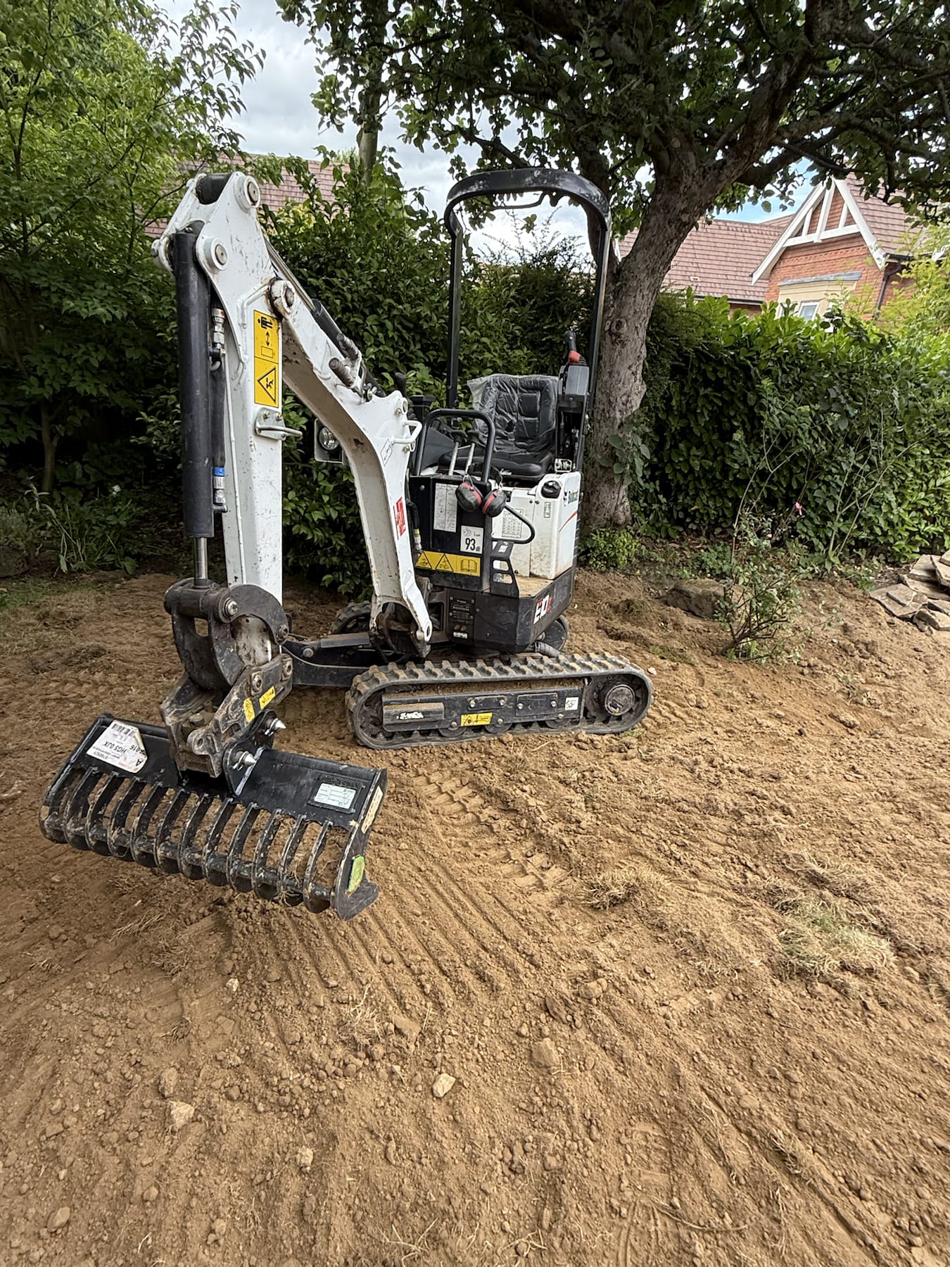 Outbuilding Clearance & Drainage Prep — image 1