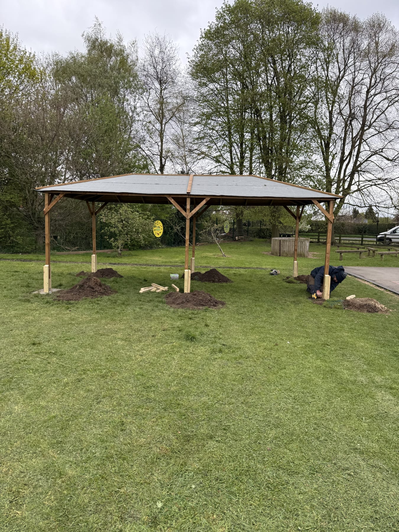 Pergola & Gravel Seating Area — image 5