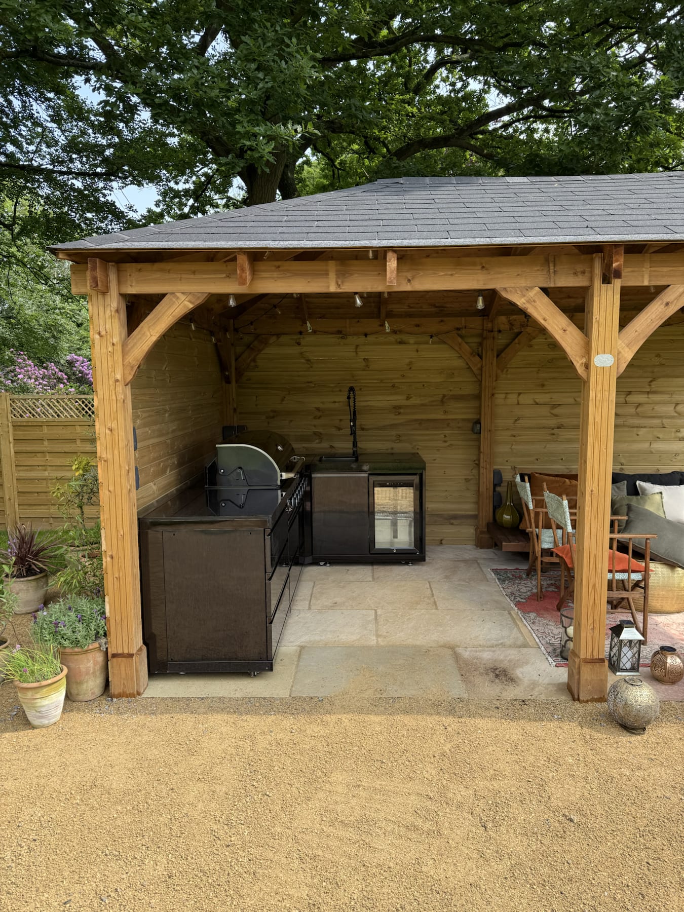 Pergola & Gravel Seating Area — image 7