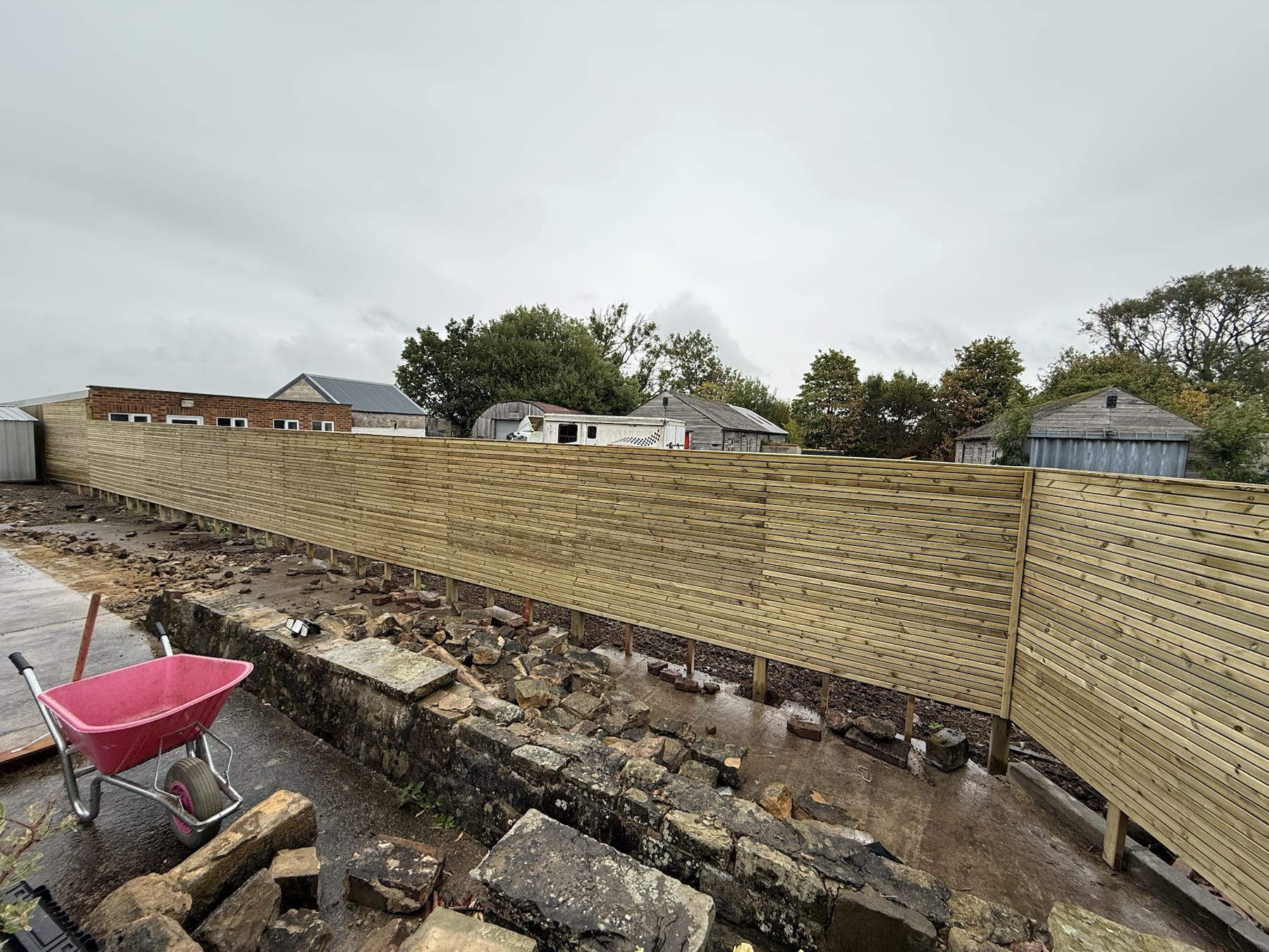 Timber Gates & Boundary Fencing — image 4
